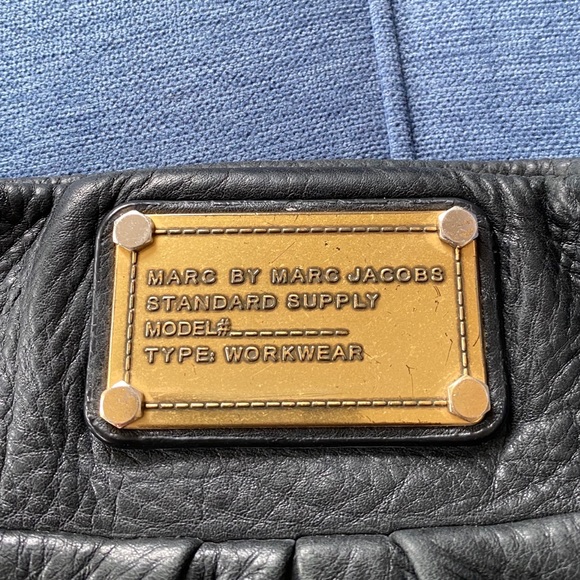 Marc by Marc Jacobs Classic Q Hillier Black - Picture 7 of 15